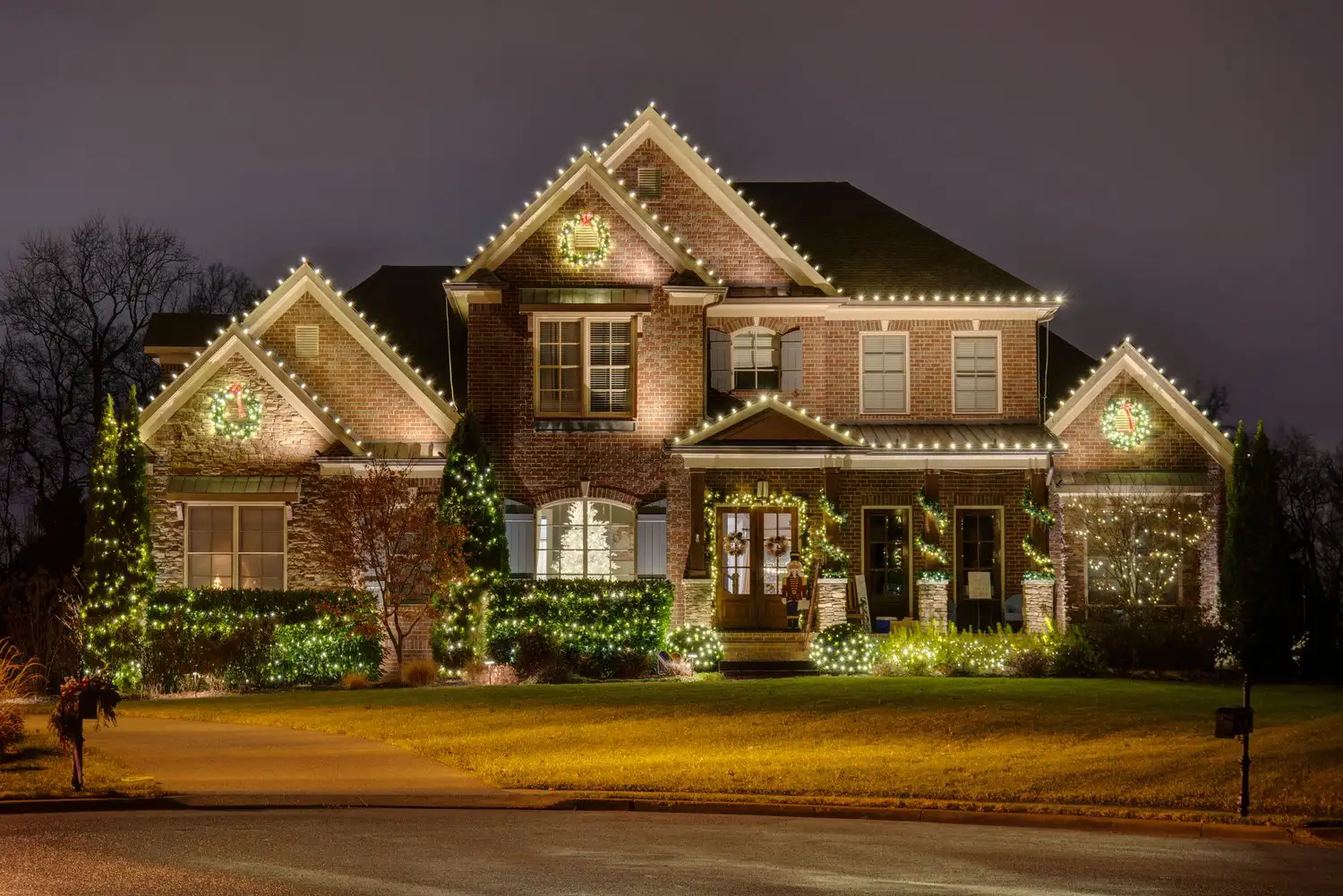 All White Design Christmas light display by Red Nose Lites, Nashville TN
