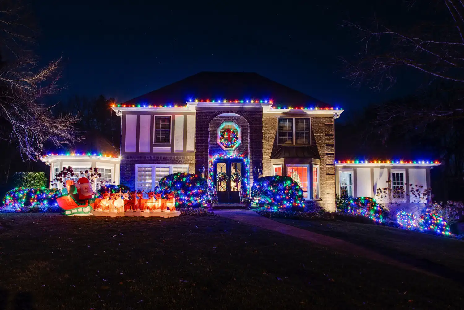 Christmas light installation by Red Nose Lites in Nashville, TN